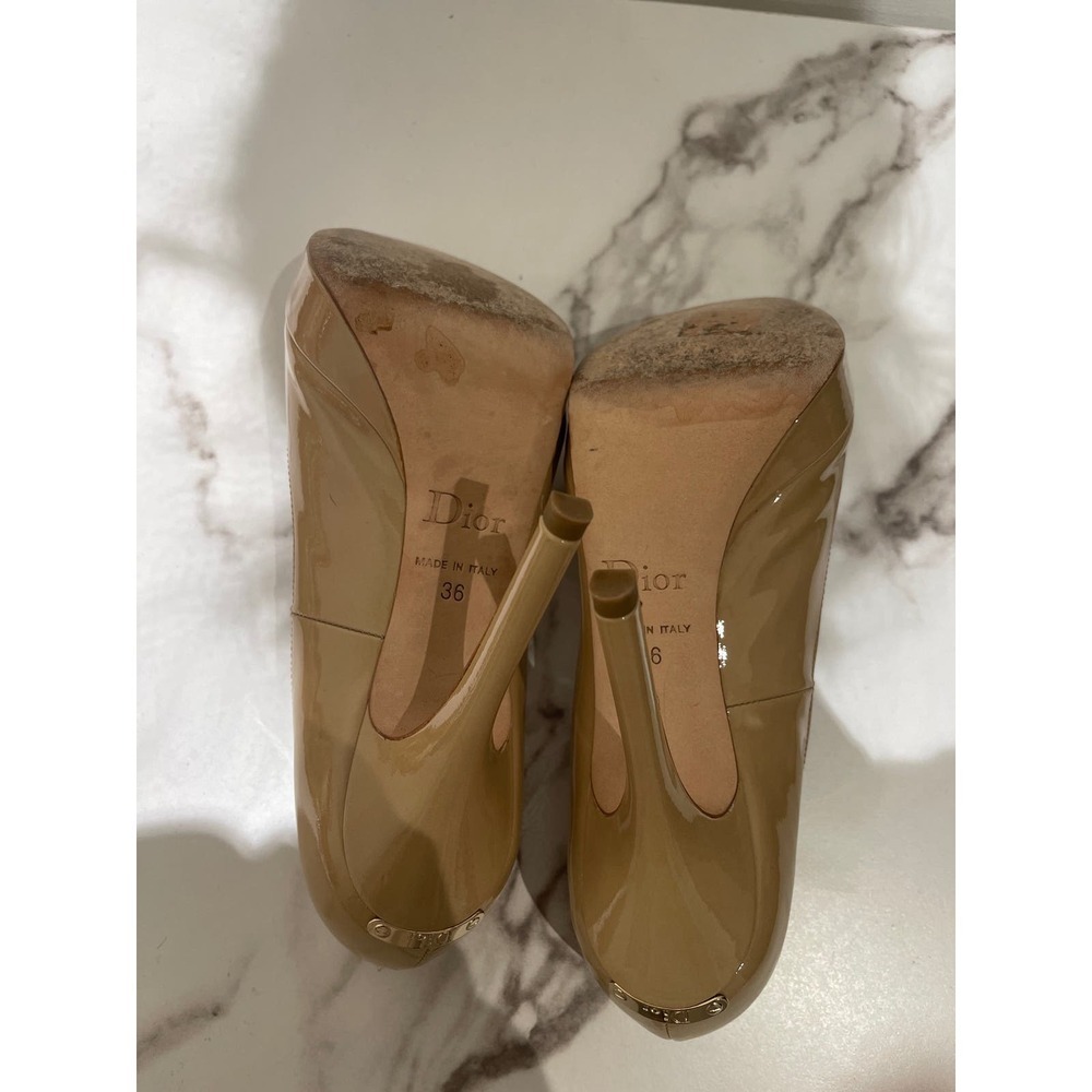Christian Dior Patent Leather Beige Peep Toe - Picture 6 of 7